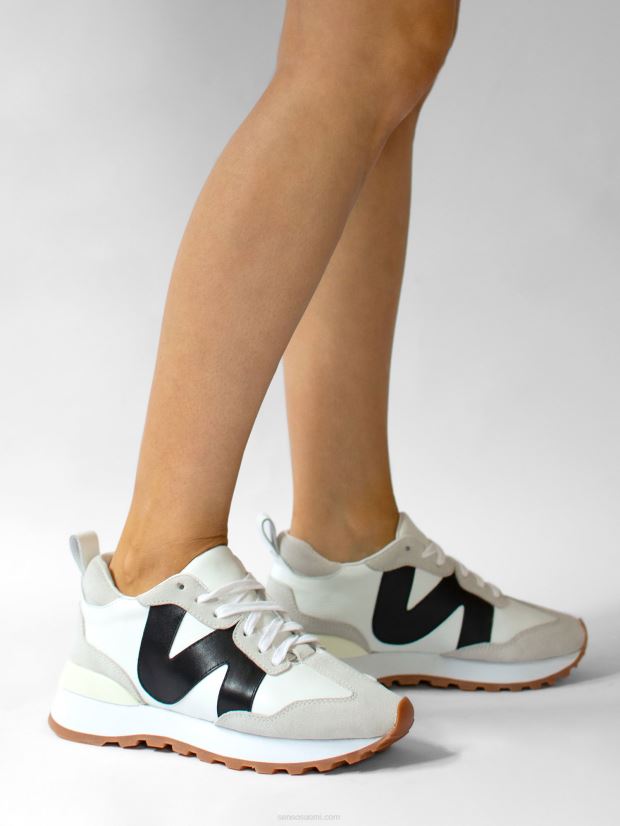 Senso naiset everett ja eebenpuu 2866534